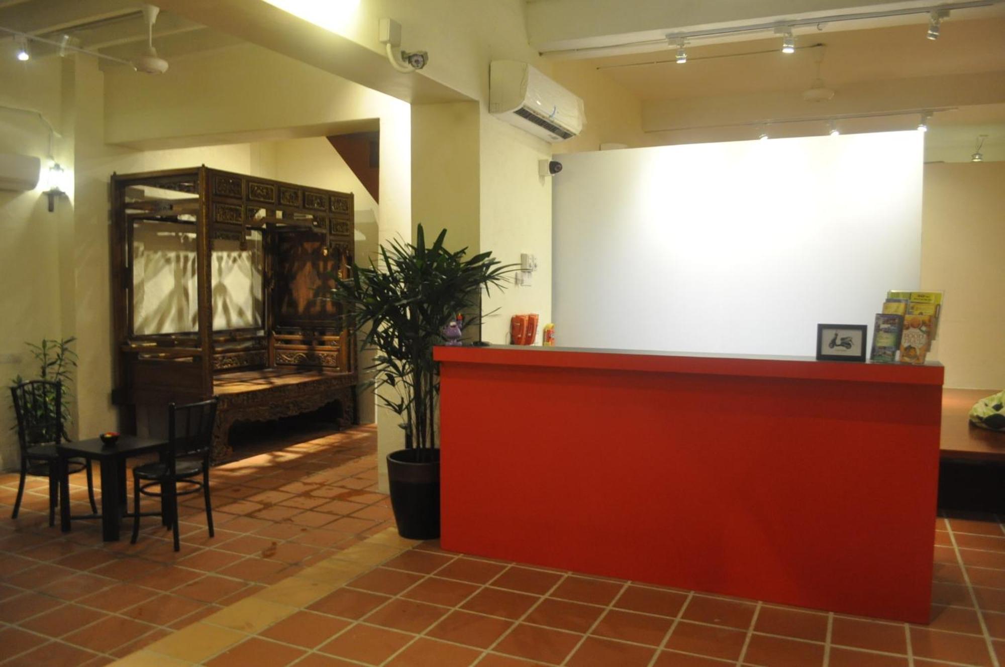 Red Inn Court George Town Exterior photo